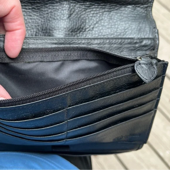 Vintage black leather Brighton cross body bag - Picture 12 of 13